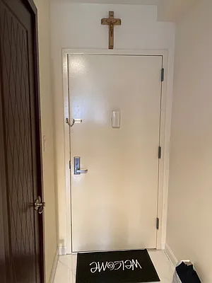 Rented by 18 REALTY | media 31