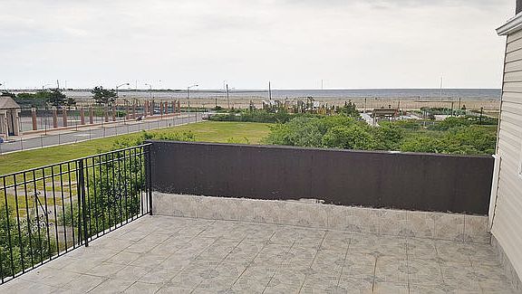5th image of 158 Beach 30th St