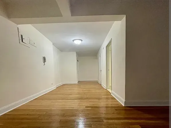 166-05 Highland Ave, Jamaica, NY