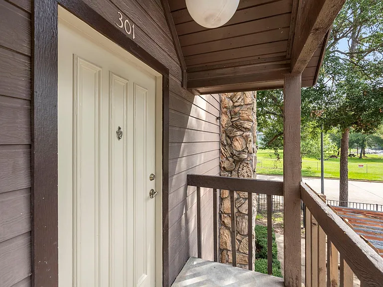 12755 Mill Ridge Dr #301 — Photo 3