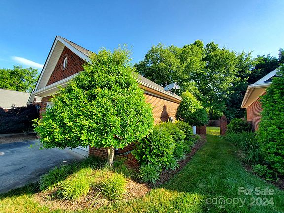 2nd image of 2137 Water Oak Ln