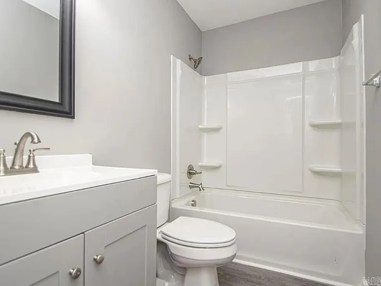 1820 Sanford Dr #4 — Photo 10