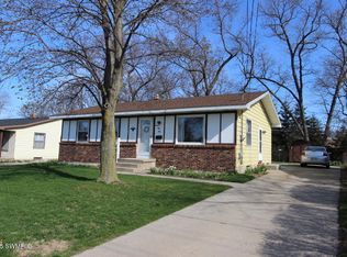 1153 34th St SW, Wyoming, MI 49509