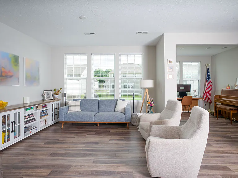 810 Three Dipper Ln #3 — Photo 4