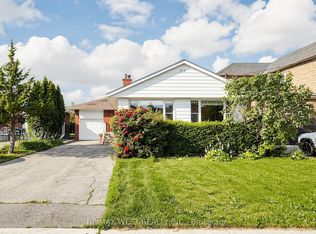 32 Allonsius Dr, Toronto, ON M9C3N5