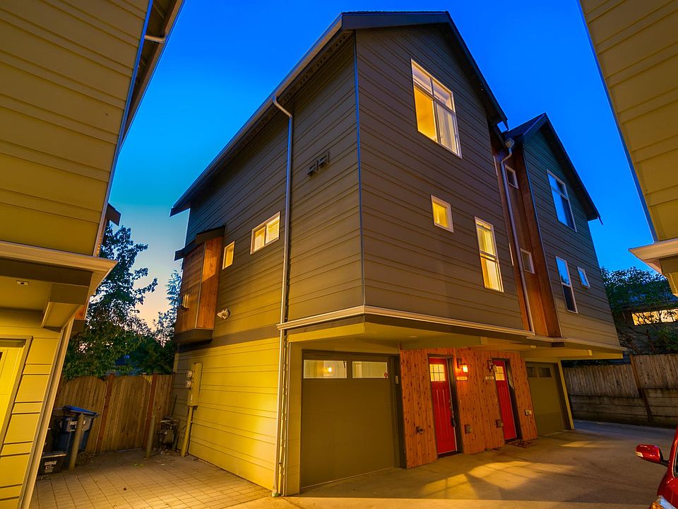 1st image of 12548 35th Ave NE APT A