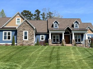 6241 Willow Farm Dr, Denver, NC 28037