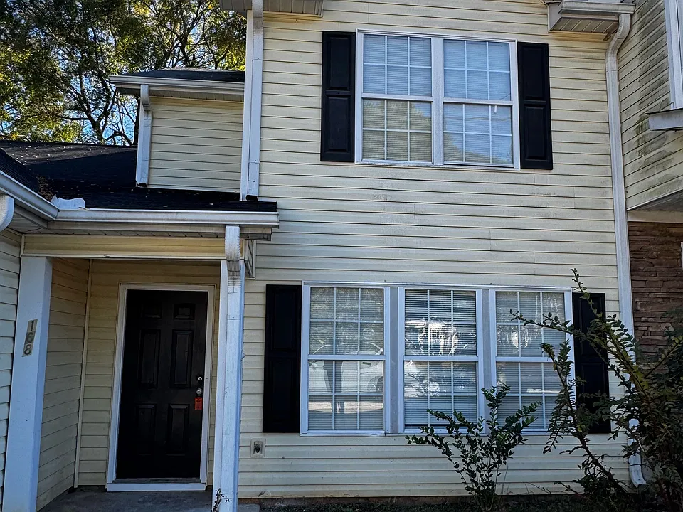 168 Evergreen Dr