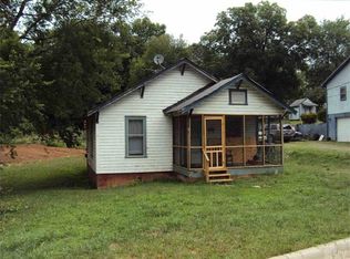 977 C Ave SE, Hickory, NC 28602