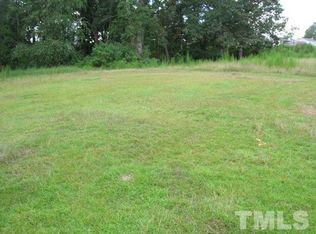 1336 Chesterfield Lake Rd, Angier, NC 27501