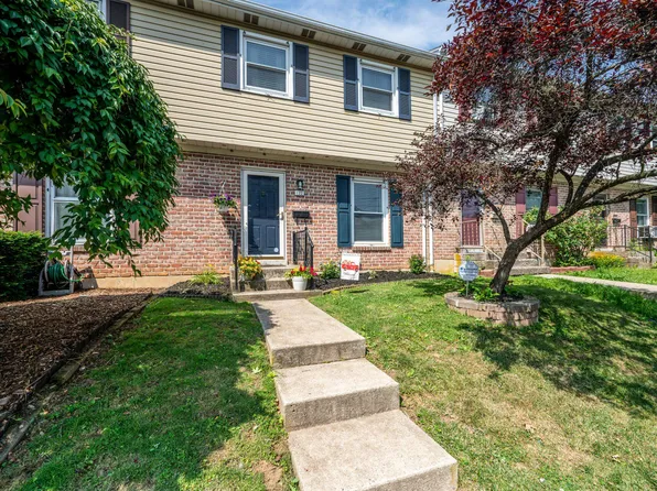 122 N 7th St, Emmaus, PA 18049