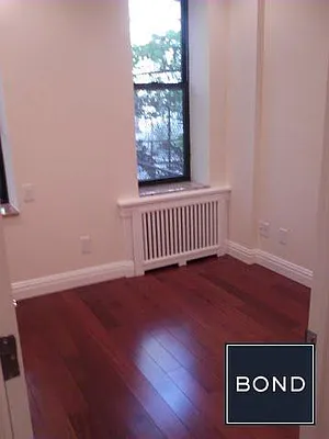 Rented by Bond New York | media 3