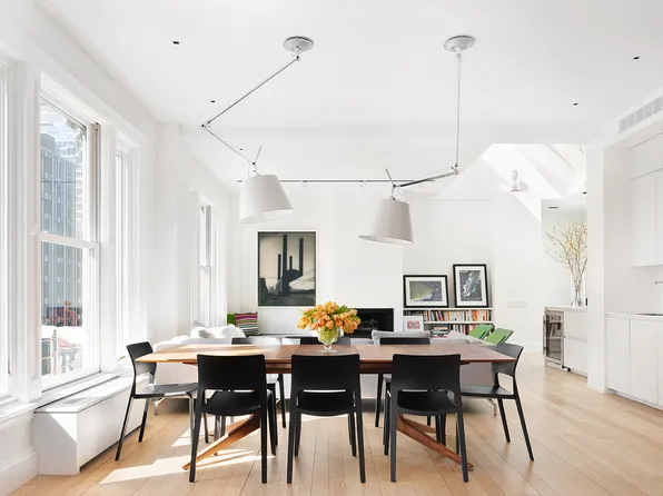 366 Broadway image 6 of 13