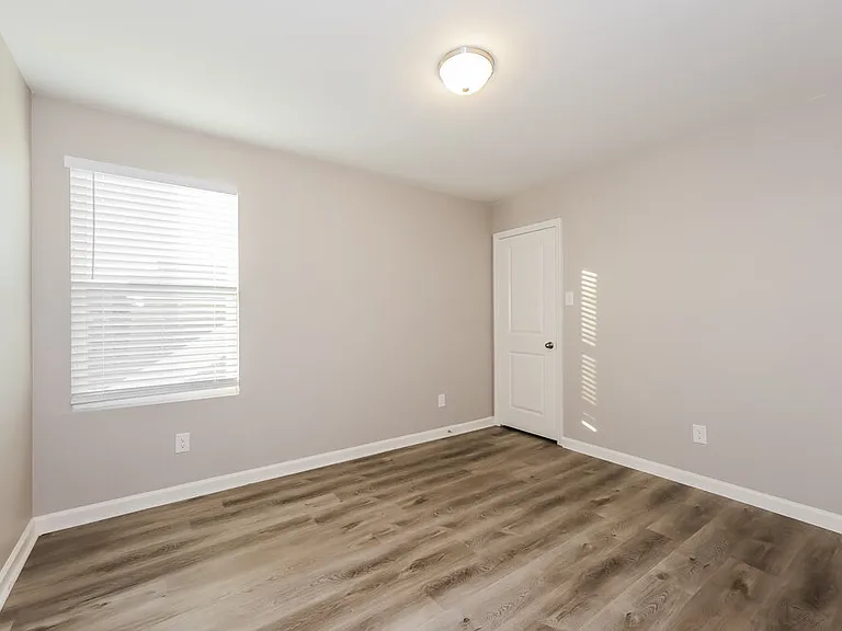 10313 Castlelyons Ln — Photo 14