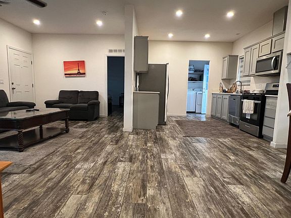 3rd image of 4024 McHenry Ave #86