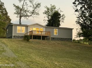 5594 Davis Ferry Rd, Loudon, TN 37774