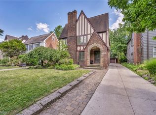 18428 Winslow Rd, Shaker Heights, OH 44122