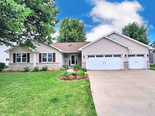 W5866 Easter Lily Dr, Appleton, WI 54915