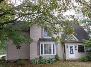 191 E Elm St, Argenta, IL