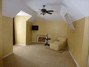 4th image of 7910 Mill Pond Ln