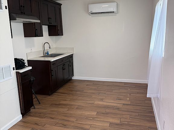 4th image of 7107 Perry Rd #Cc