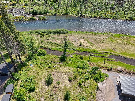 3rd image of 52958 McKenzie Hwy