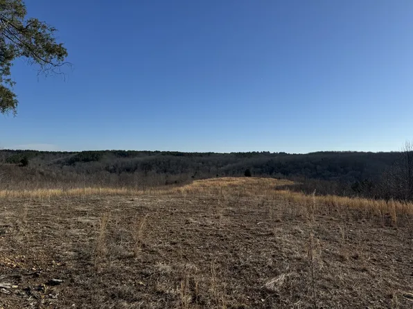 365 Twin Pines Overlook Lot 4, Lobelville, TN 37097