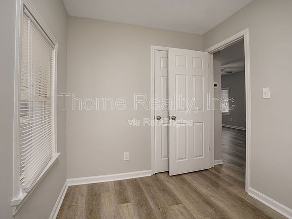 3rd image of 336 Coleman Ave