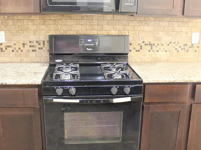 853 Blue Park Ave — Photo 7