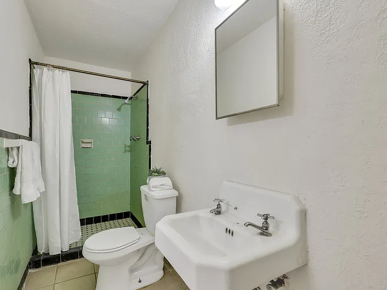 5013 Ogeechee Rd — Photo 4