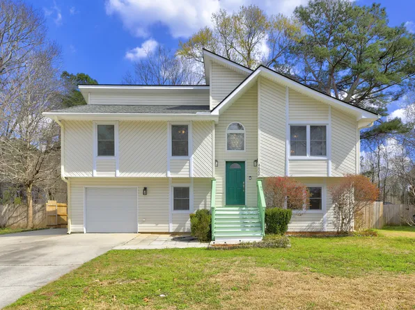 4608 Moss Ct, North Charleston, SC 29420