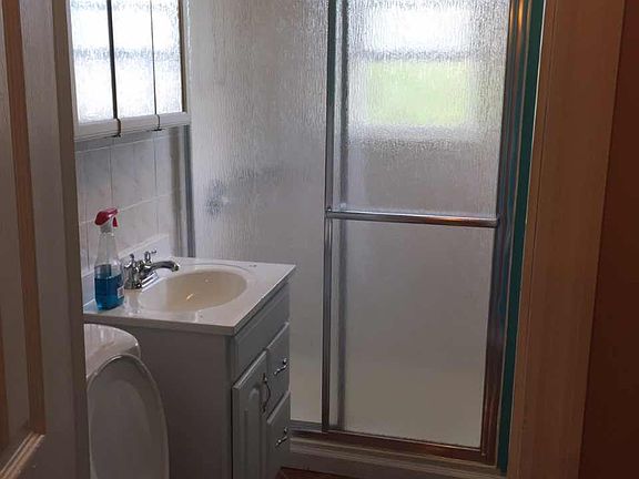 4th image of 6963 74th St #1