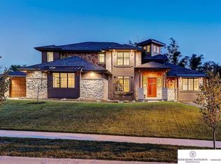 19021 Lafayette Ave, Omaha, NE 68022