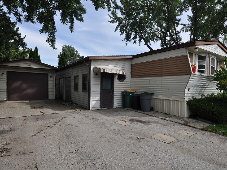 1st image of 38 Robin Dr