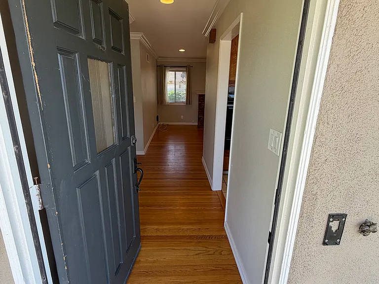 2208 Florida St — Photo 3