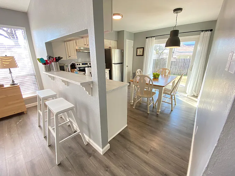 10401 Burmaster Ln #A — Photo 7