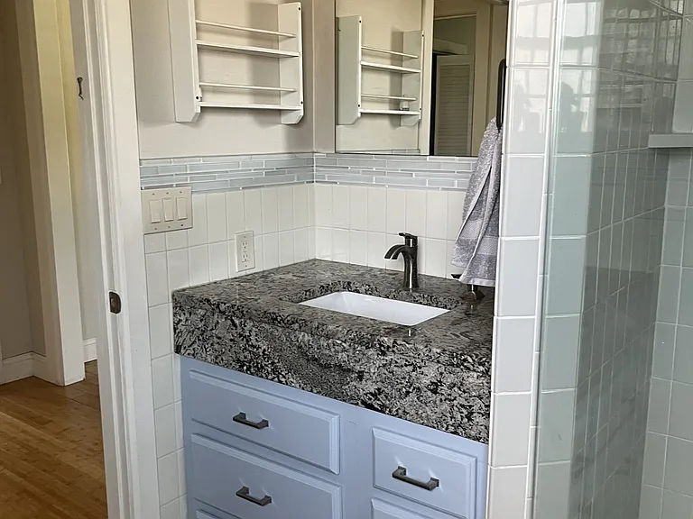 30 E Thatcher St — Photo 10