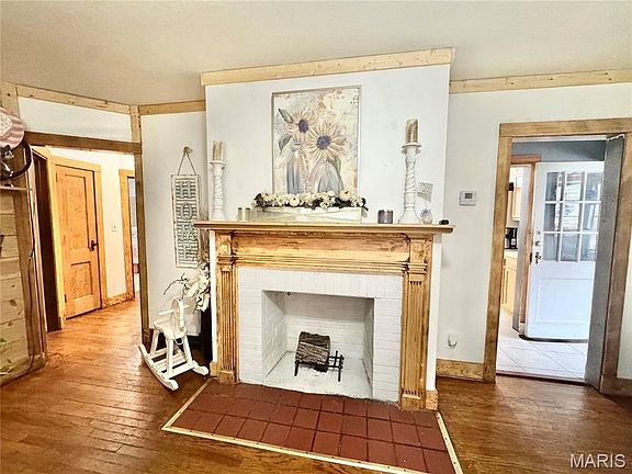 4th image of this home