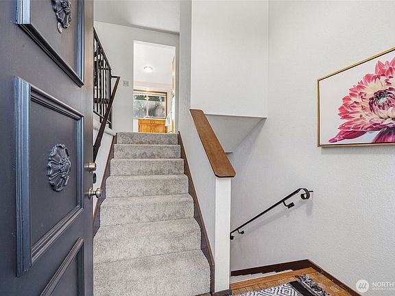 4th image of 6406 191st Street SW