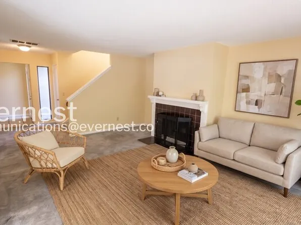 914 Valley Run, Hercules, CA 94547