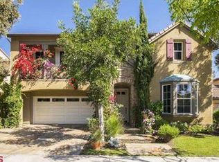 10 Dos Rios, Irvine, CA 92602