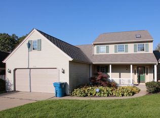 2585 Hunters Point, Kalamazoo, MI 49048