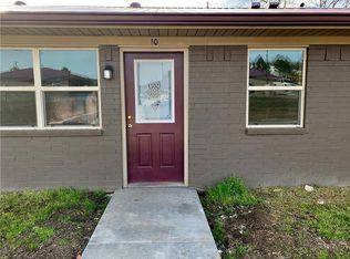 39068 Cedar St APT 10, Howe, OK 74940