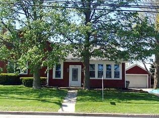 812 Borden Rd, Cheektowaga, NY 14227