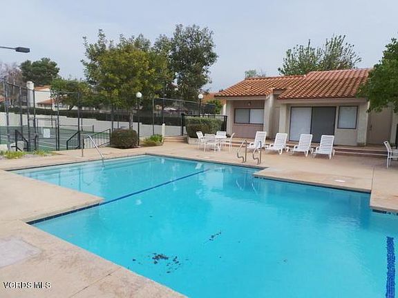 2nd image of 1992 Olivewood Ct