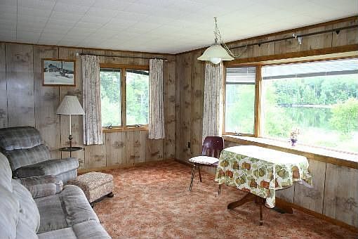4th image of 53 Foster Ln