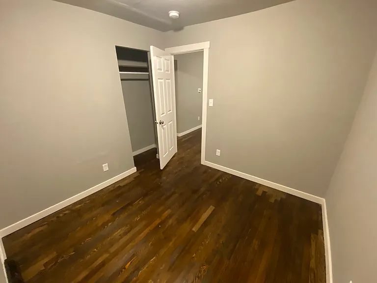 1669 W 39th Ct — Photo 11