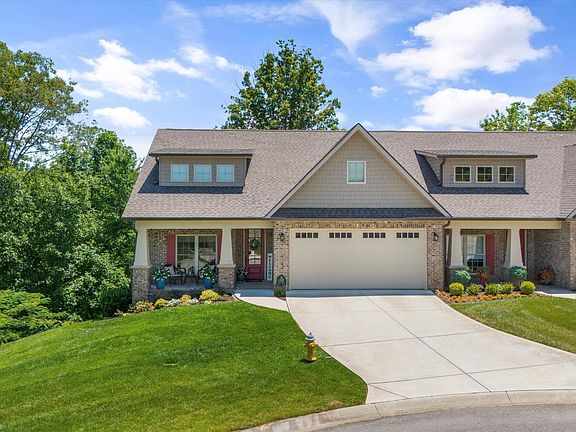 2nd image of 13053 Hampshire Bay Ln