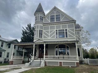 96 Union Ave, Saratoga Springs, NY 12866