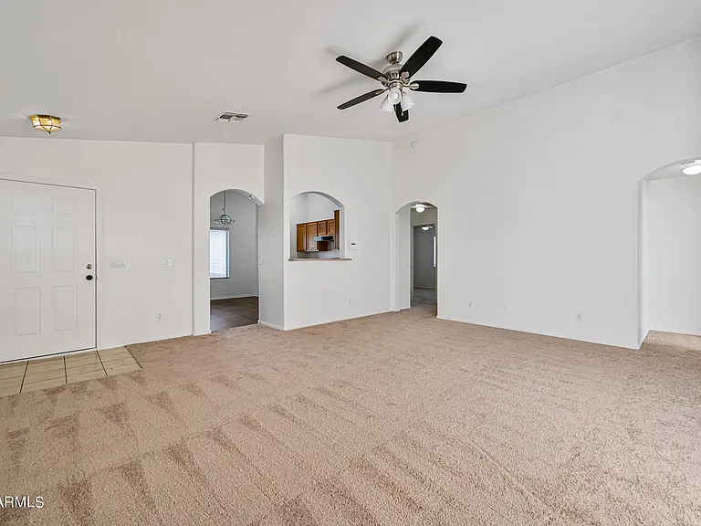 8615 W Butler Dr — Photo 4